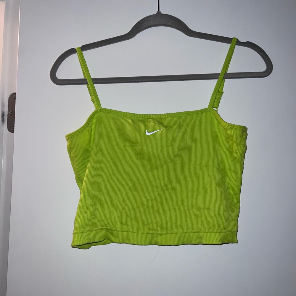 Nike Sportswear Essential Women's Ribbed Crop Top